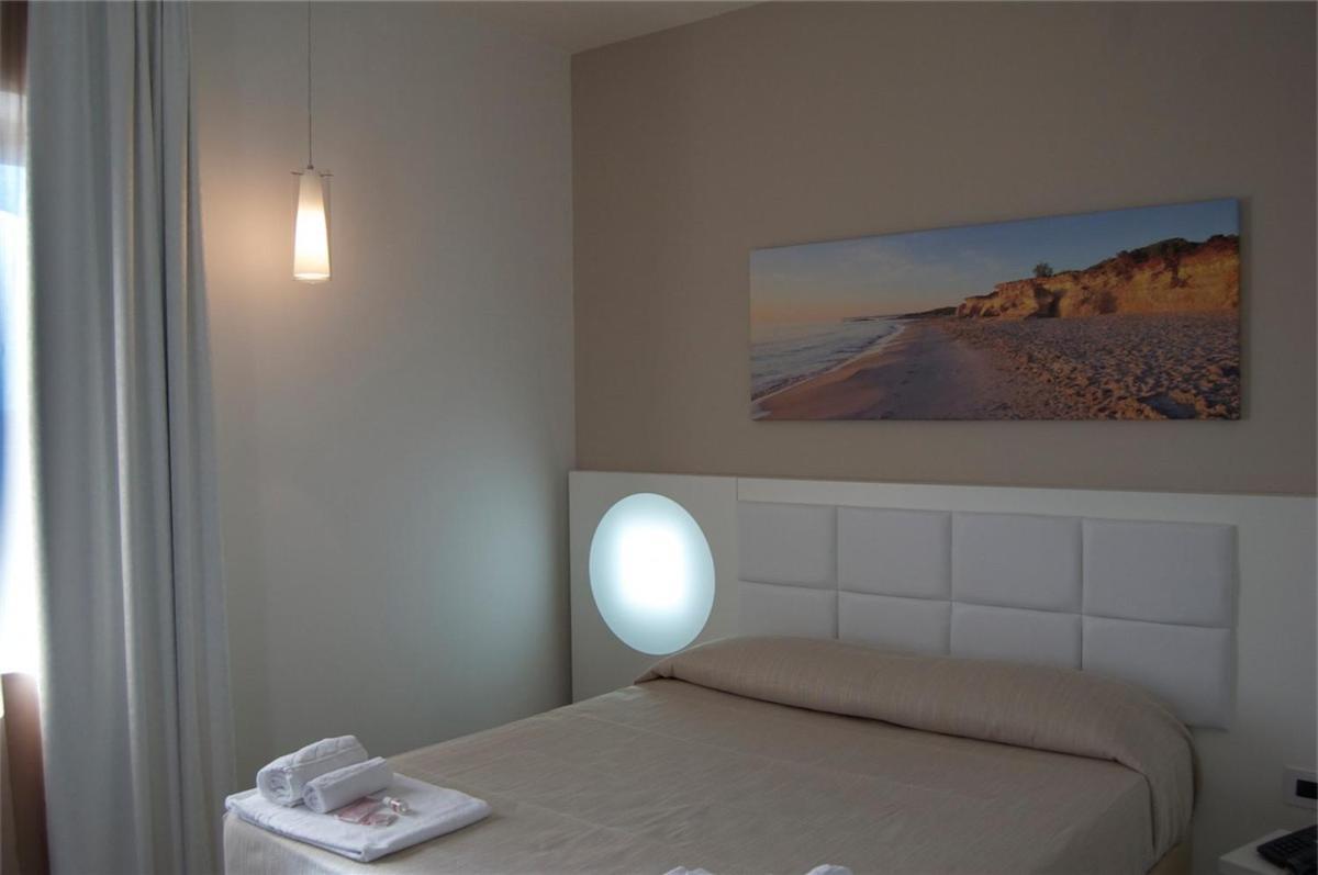 Motel S.16 Muro Leccese Eksteriør bilde