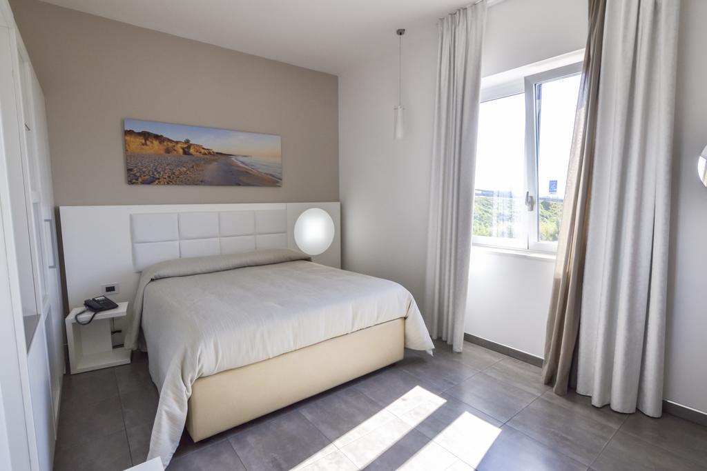 Motel S.16 Muro Leccese Eksteriør bilde